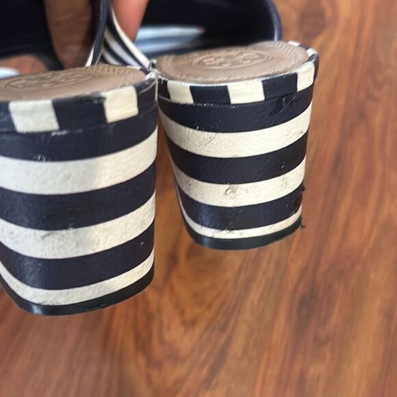 Tory Burch navy and whites striped mules peep toe size 7 1/2 - Picture 4 of 7